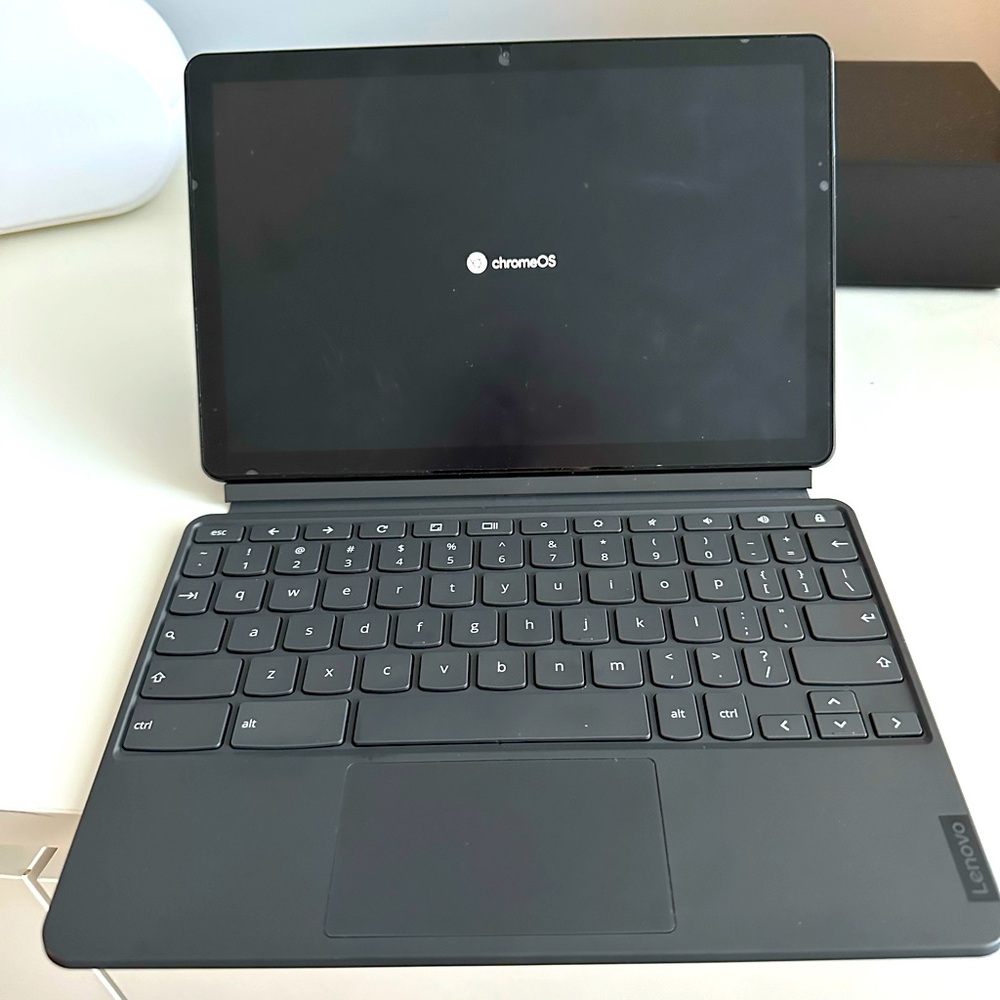 Lenovo Chromebook Duet (10.1”) 2 in 1 Tablet